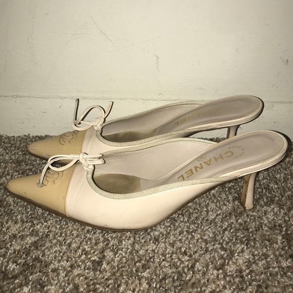Chanel Cream & Tan Mules Size 37 1/2 - Picture 7 of 8